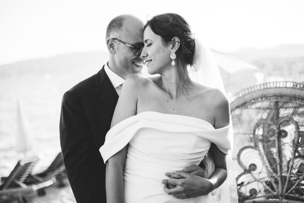 Mariage de bord de mer sur la Côte d'Azur — Cléo & Giovanni - Blog Mariage Madame C