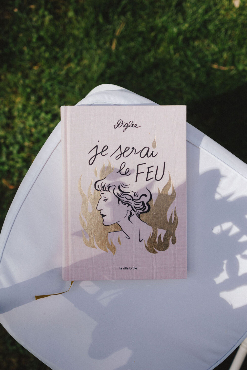 Mariage intime au Château La Durantie - Elizabeth + Shane - Blog Mariage Madame C