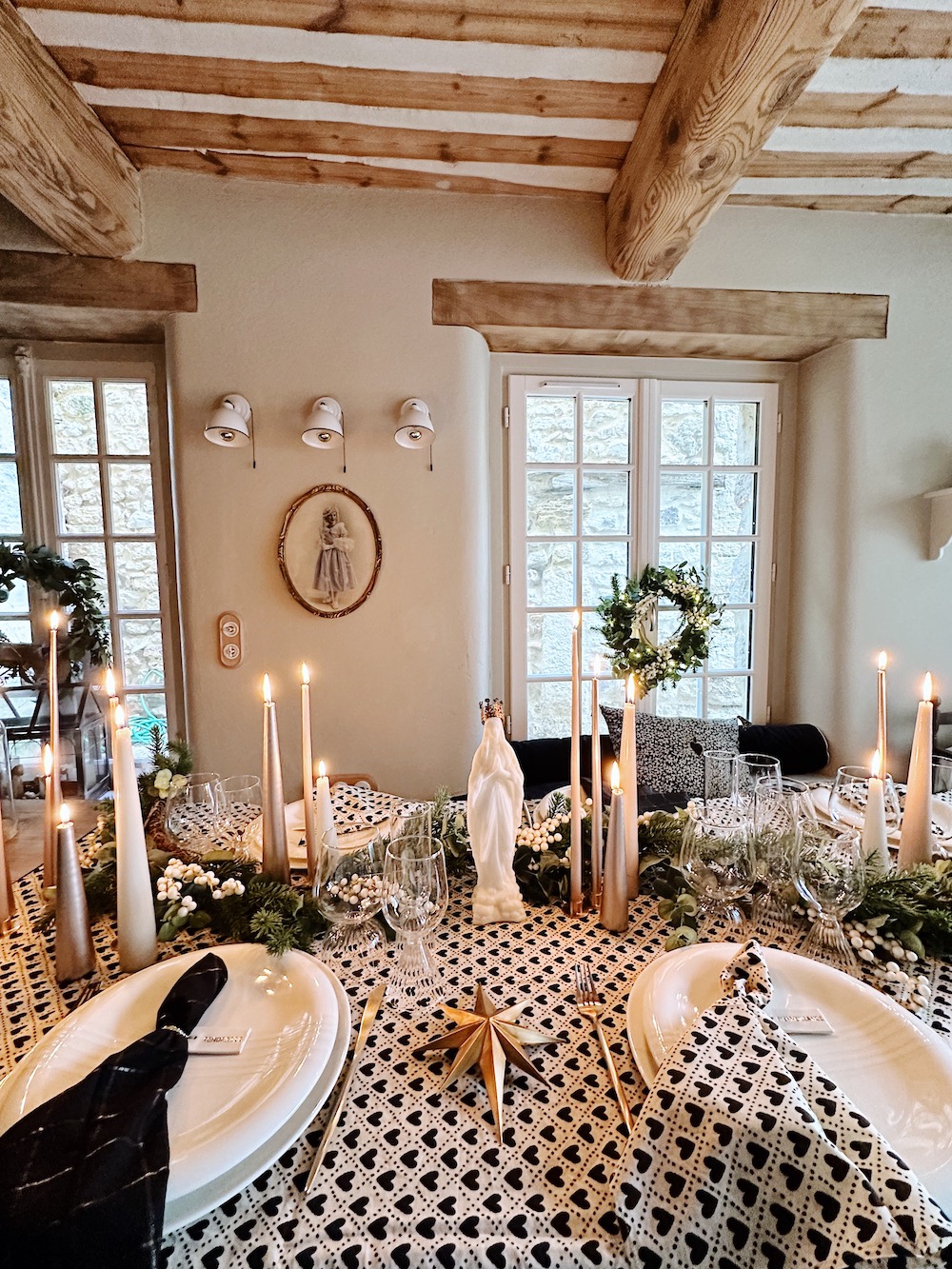 Table de Noël en Provence - Blog Mariage Madame C Table de Noël en Provence - Blog Mariage Madame C