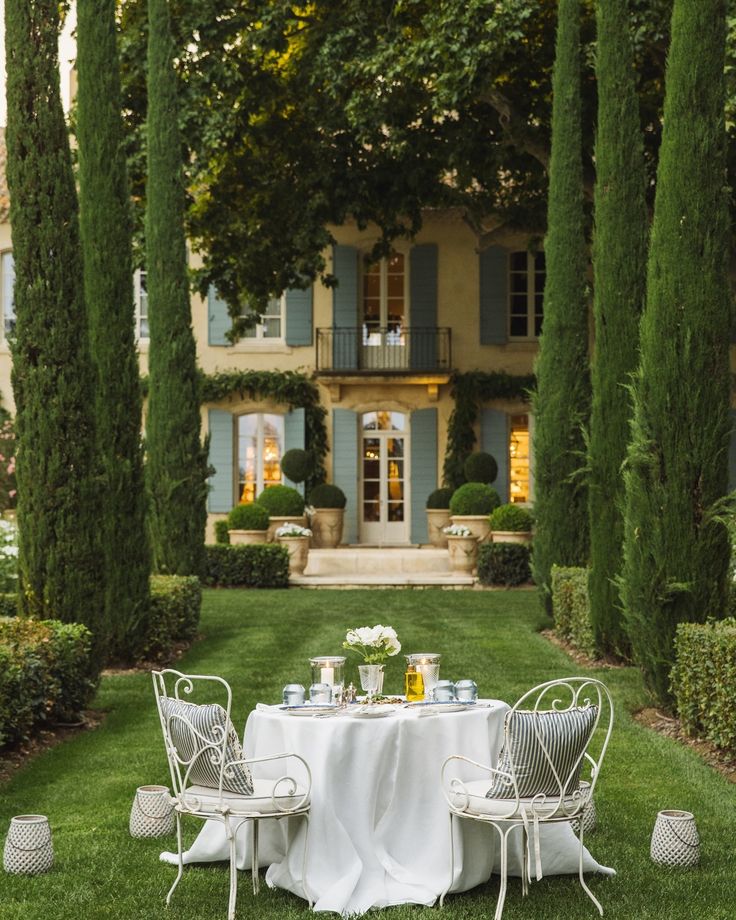 Reception venues in Provence © Le Mas des Poiriers