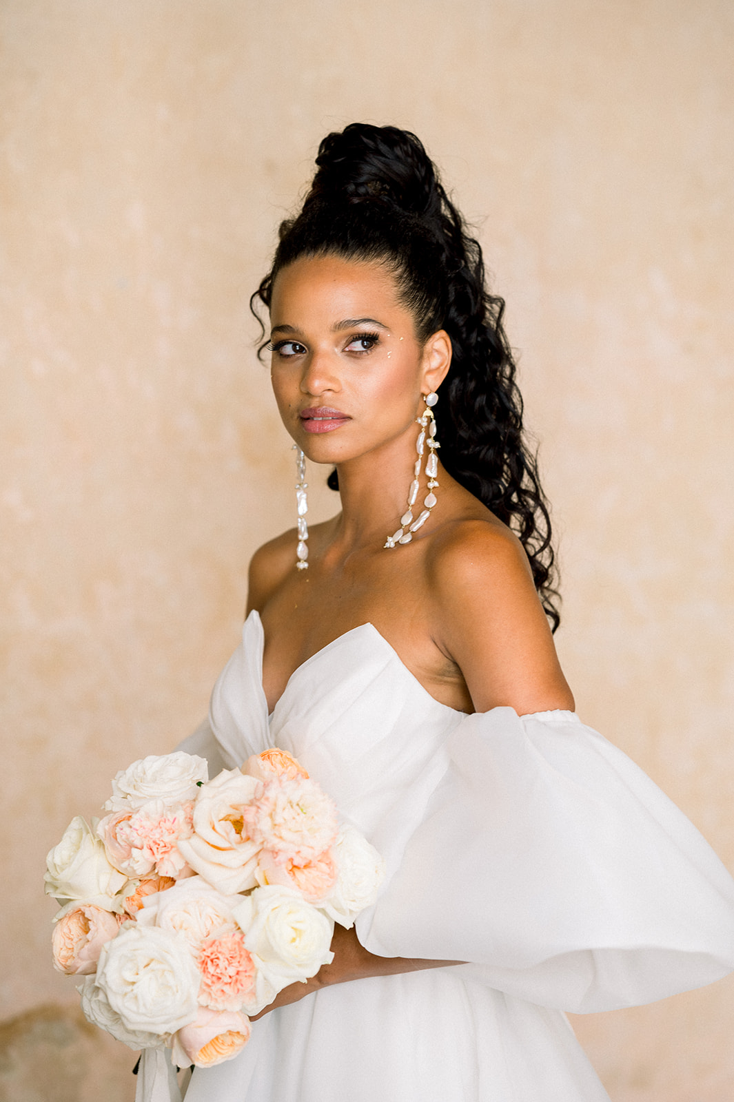 Romance de printemps à la Chartreuse de Valbonne - Blog Mariage Madame C