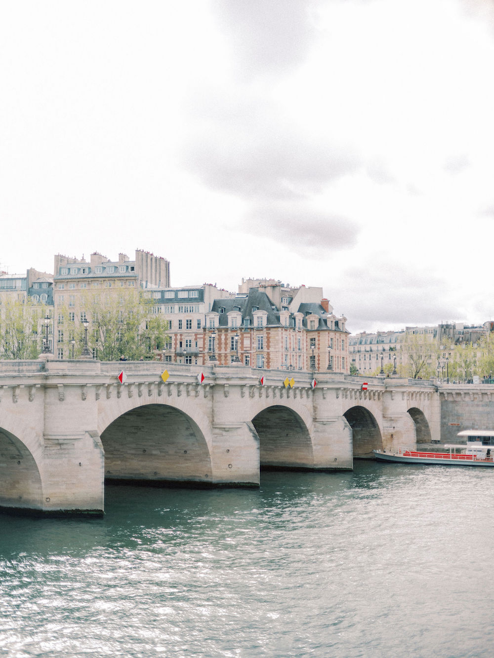 La petite Main Collection 2024 - Robes de Mariée - Blog Mariage Madame C