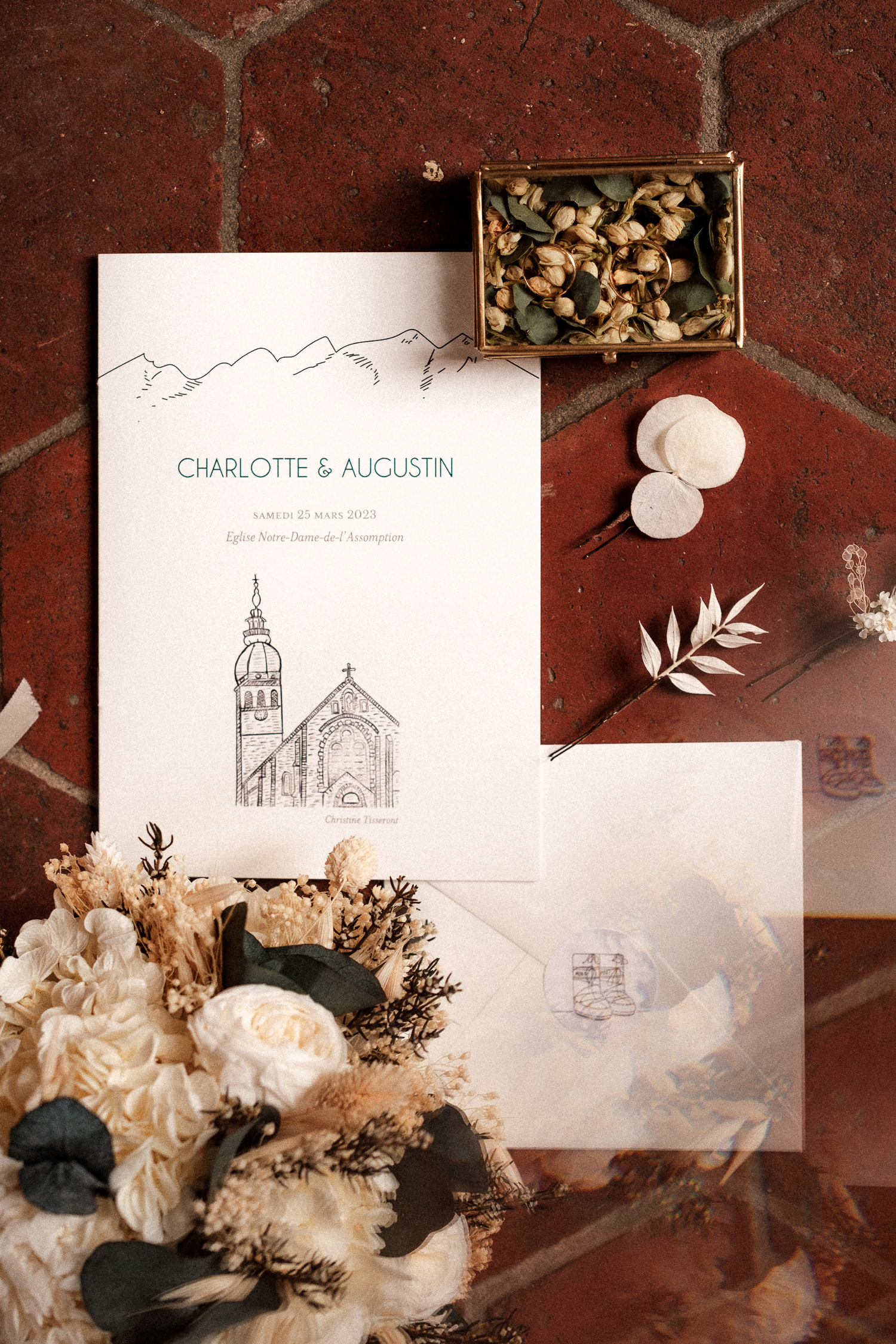 Mariage à la Ferme de Gy en Haute-Savoie - Charlotte + Augustin - Blog Mariage Madame C