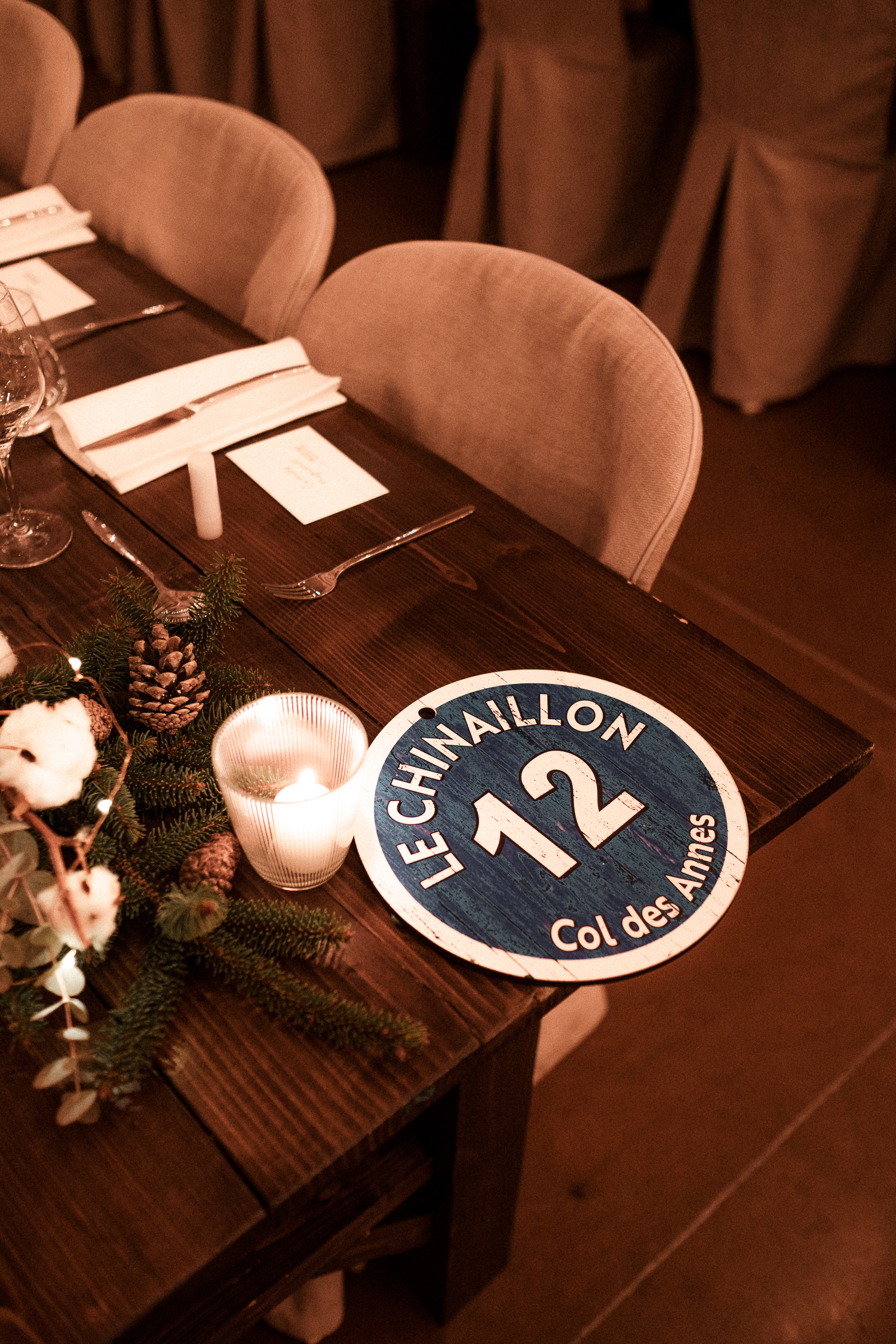 Mariage à la Ferme de Gy en Haute-Savoie - Charlotte + Augustin - Blog Mariage Madame C