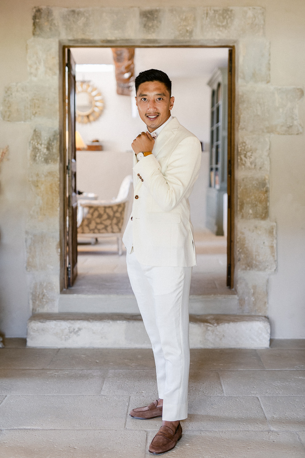 Mariage au Mas de la Rose en Provence - Tamara + Roan - Blog Mariage Madame C Mariage au Mas de la Rose en Provence - Tamara + Roan - Blog Mariage Madame C