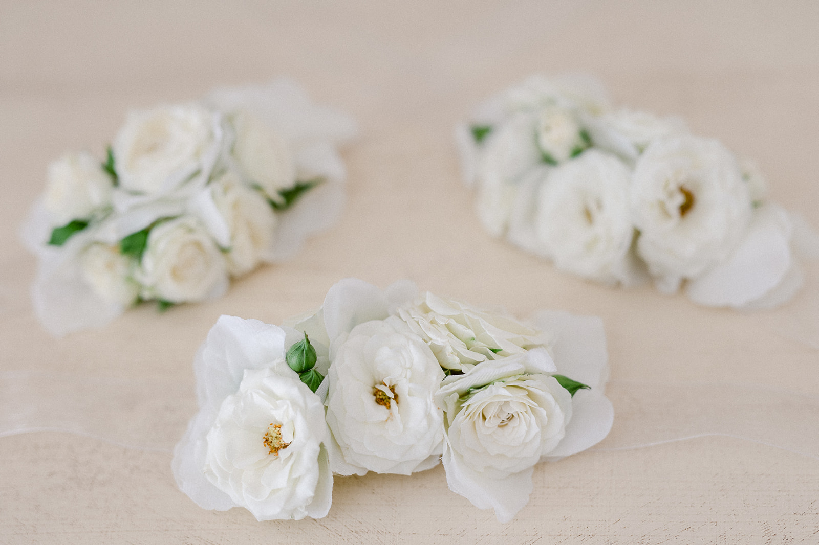 Mariage au Mas de la Rose en Provence - Tamara + Roan - Blog Mariage Madame C Mariage au Mas de la Rose en Provence - Tamara + Roan - Blog Mariage Madame C