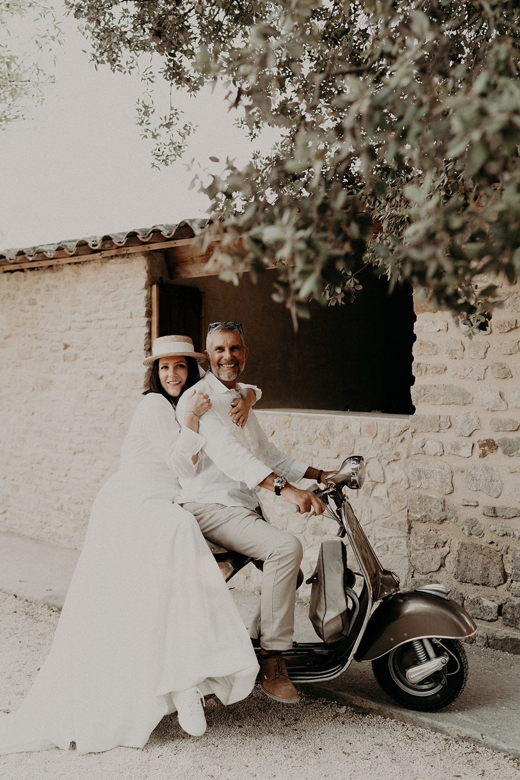 Mariage dans le Sud au Domaine de Valbonne - Yseult + Maxime - Blog Mariage Madame C Mariage dans le Sud au Domaine de Valbonne - Yseult + Maxime - Blog Mariage Madame C