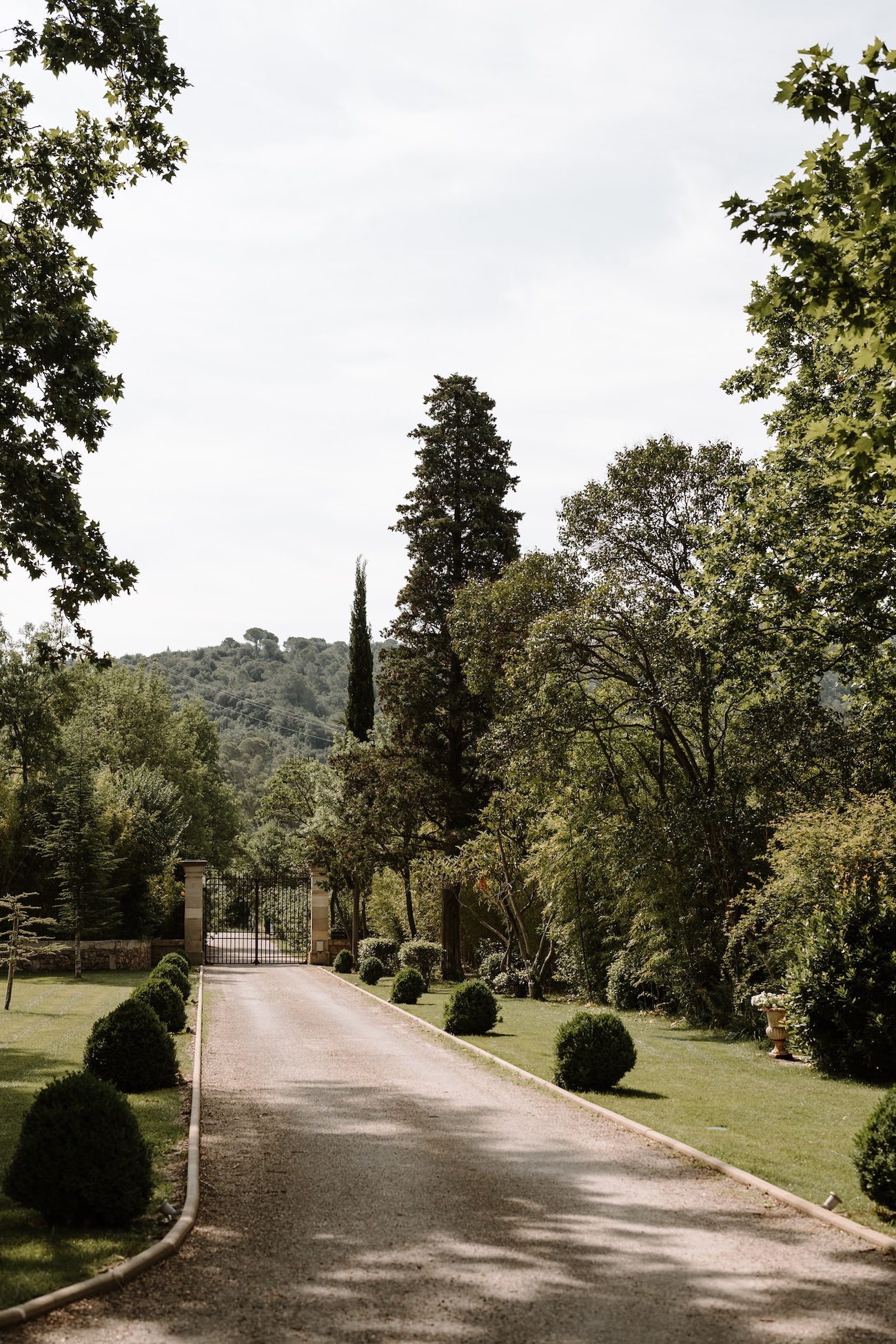 Mariage en Occitanie au Château de Malmont - Alexia & Thibault - Blog Mariage Madame C Mariage en Occitanie au Château de Malmont - Alexia & Thibault - Blog Mariage Madame C