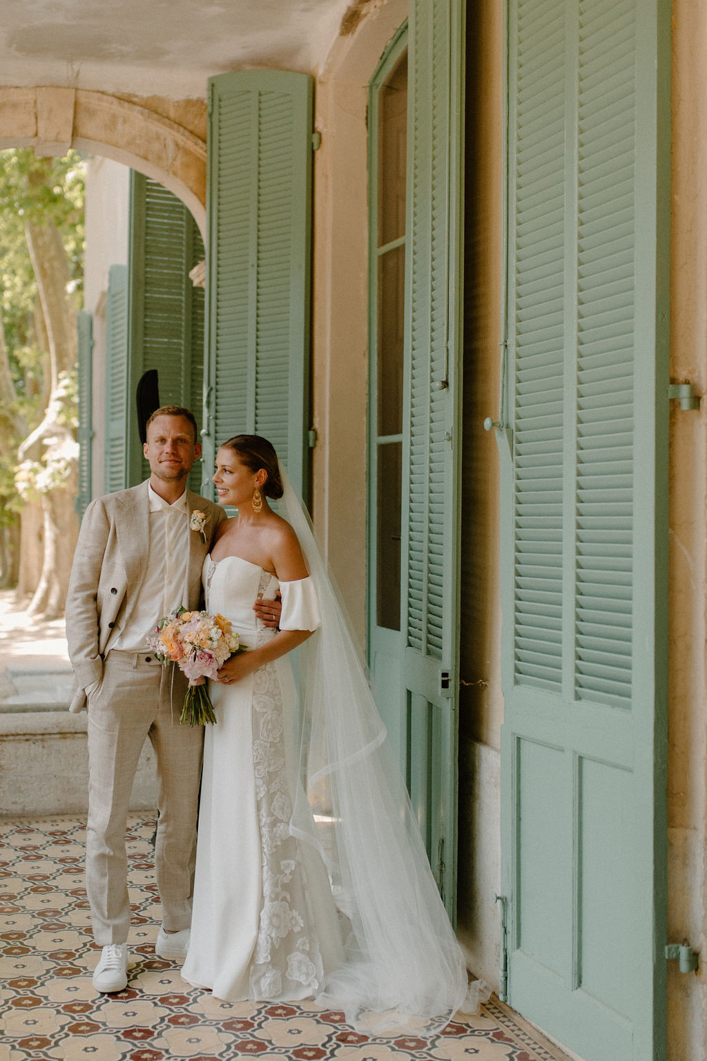 Mariage méditerranéen à la Bastide Toursainte - Sophia + Christopher - Blog Mariage Madame C Mariage méditerranéen à la Bastide Toursainte © Roxane Nicolas