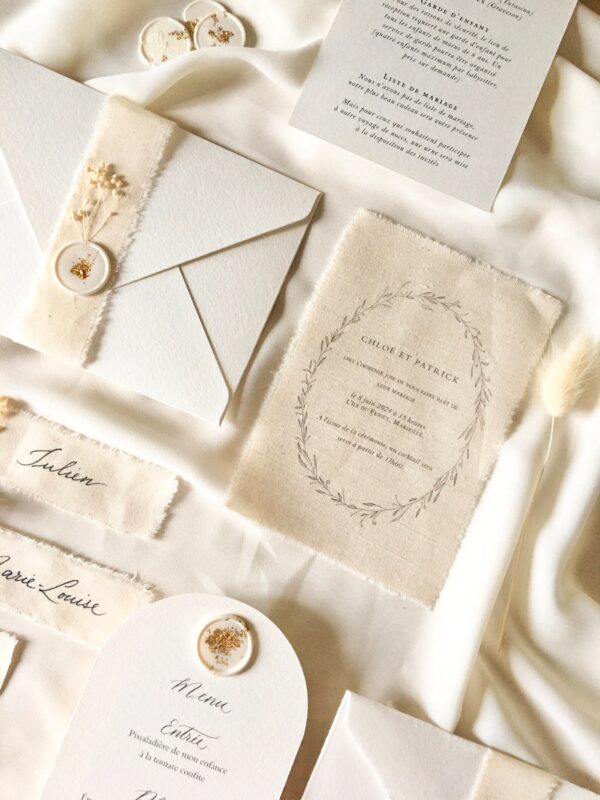 Faire-part de mariage en tissu Encre de fleur