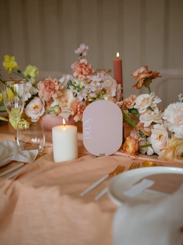 Numéro de table Two Made One