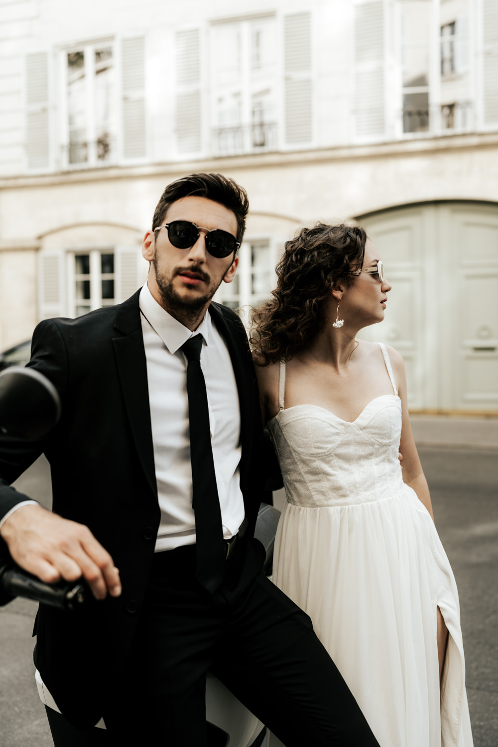 Elopement parisien aux inspirations d'Italie © Léa Evrevin
