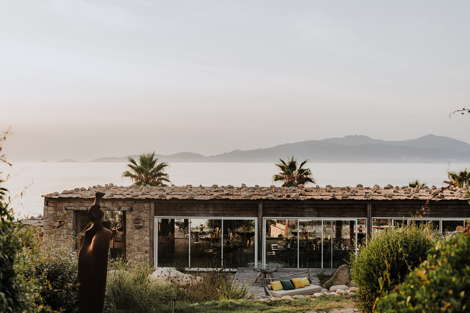 Mariage en Corse à Lagnonu © Julie Hardiagon