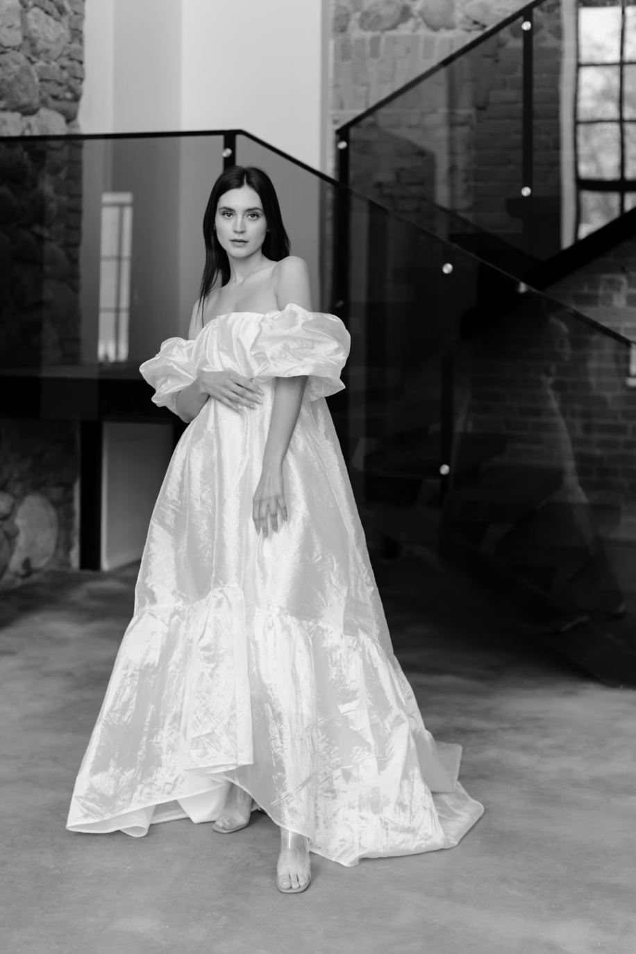 Le bride Atelier - Robe longue à col et manches amovibles - Blog Mariage Madame C Robe longue à col et manches amovibles