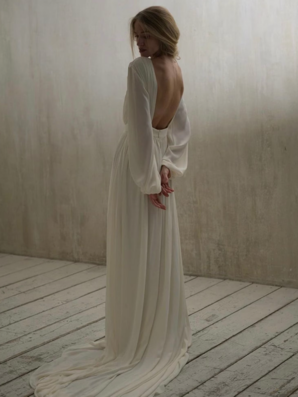 Robe de mariée dos nu Le bride atelier