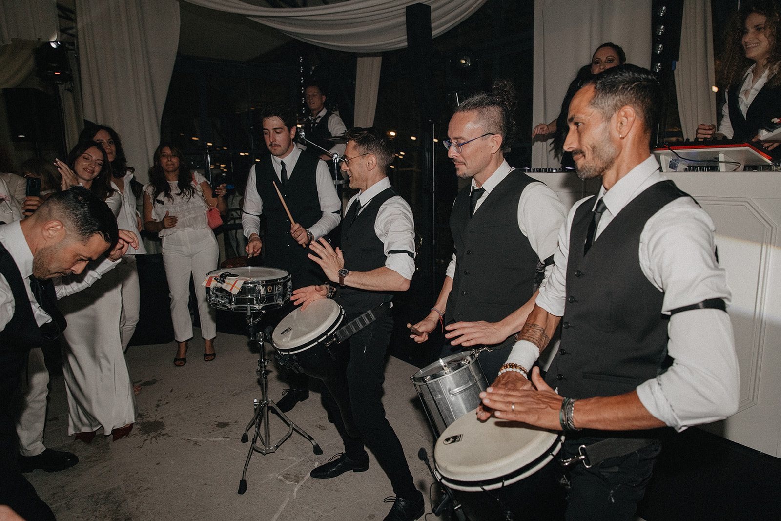 The One by night : Printemps 2024 - Blog Mariage Madame C The One by night : Printemps 2024 - Blog Mariage Madame C