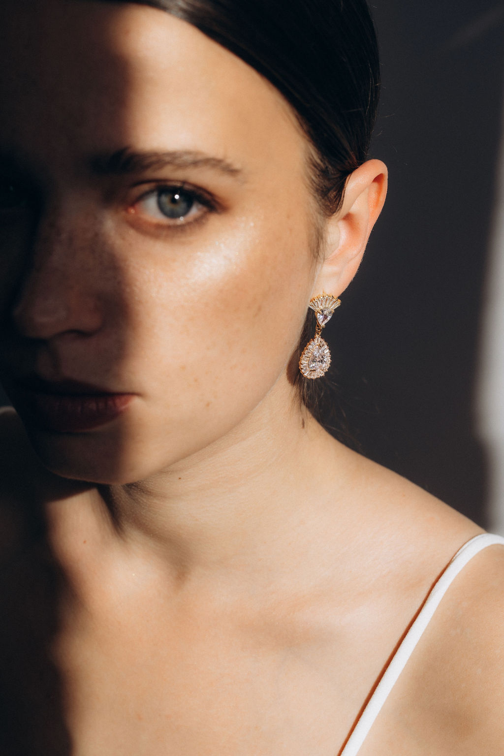 Maison Salvat Collection 2024 - Les bijoux de la mariée moderne - Blog Mariage Madame C Maison Salvat Collection 2024 - Les bijoux de la mariée moderne - Blog Mariage Madame C