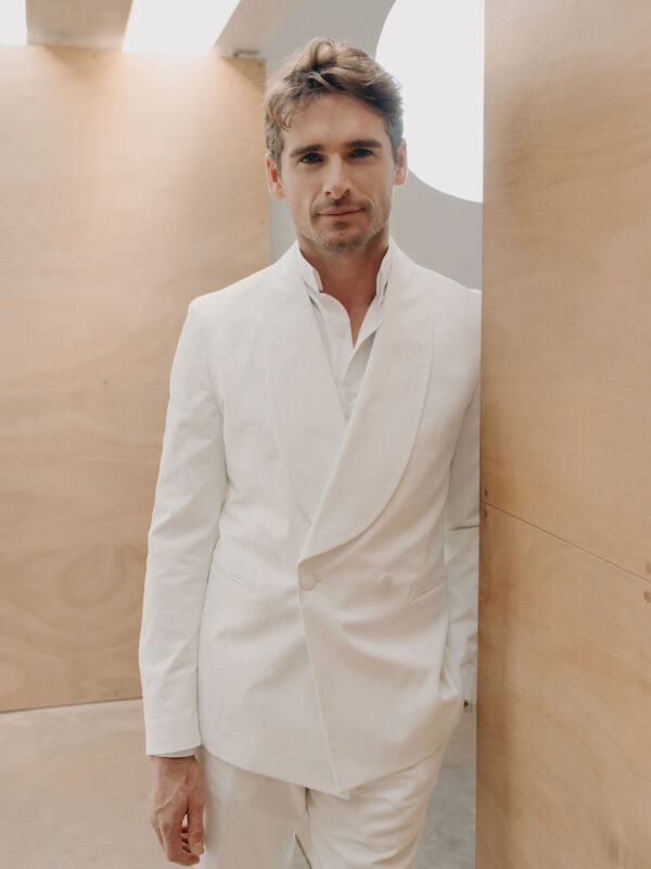 Faubourg Saint-Sulpice costume du mariage © Elise Morgan