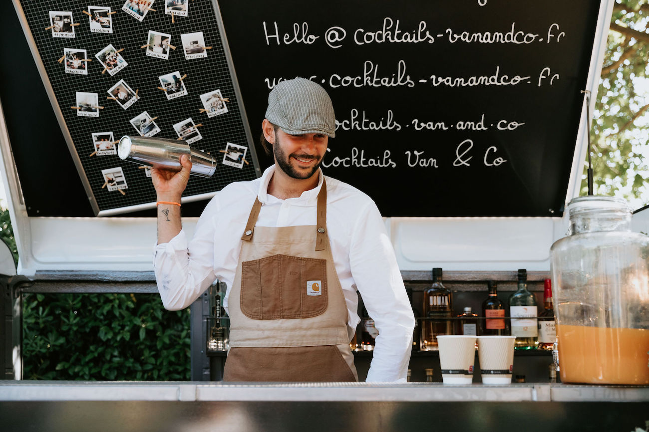 Mariage coloré au Mas de So - Aurore + Victor - Blog Mariage Madame C Mariage coloré au Mas de So - Aurore + Victor - Blog Mariage Madame C