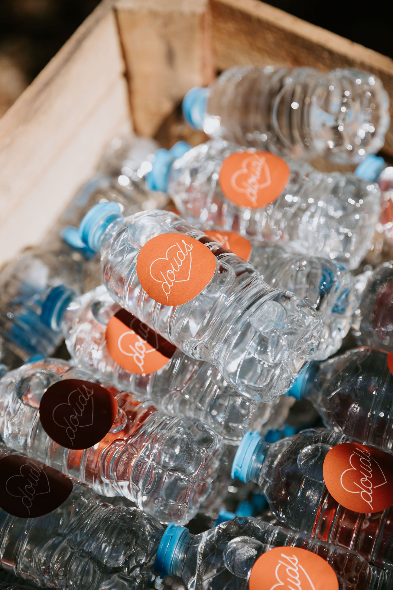 Mariage coloré au Mas de So - Aurore + Victor - Blog Mariage Madame C Mariage coloré au Mas de So - Aurore + Victor - Blog Mariage Madame C