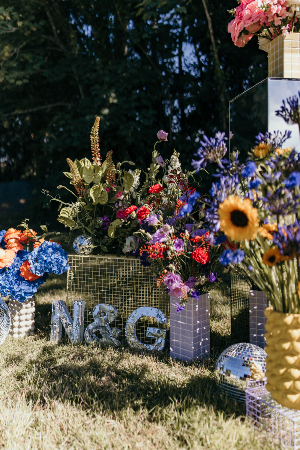 Mariage moderne en Bretagne - Nolwenn + Glenn - Blog Mariage Madame C