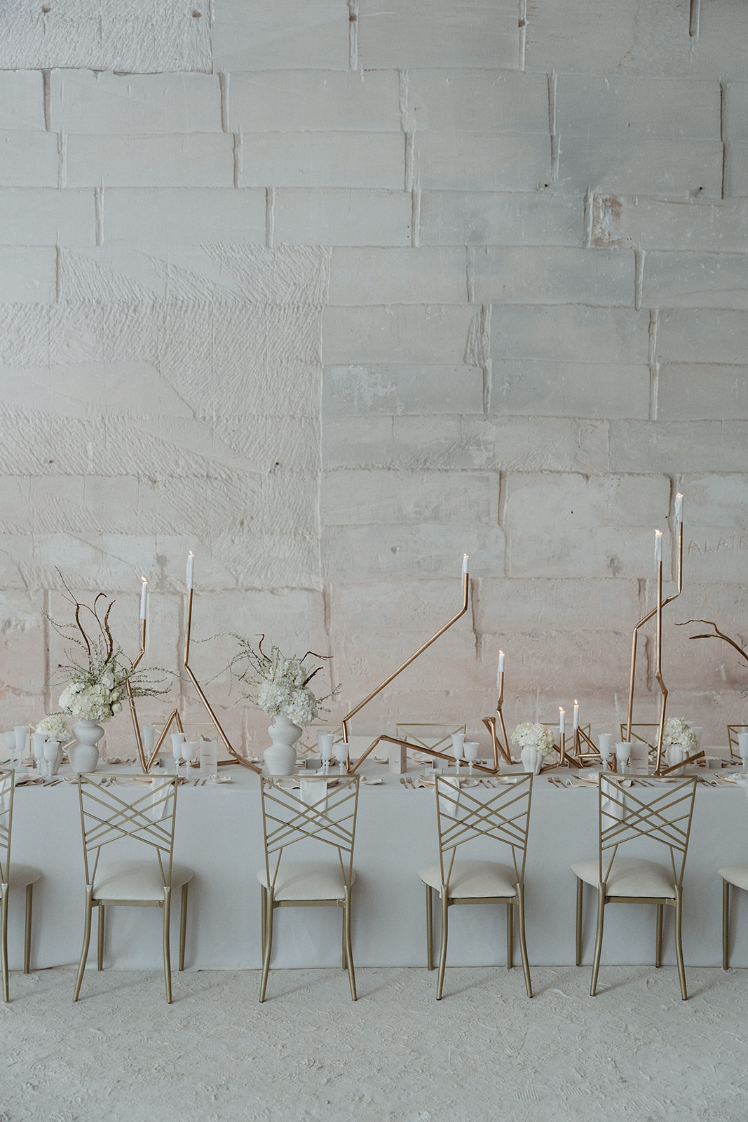 Symbiosis : Poésie couture aux Carrières des Lumières - Blog Mariage Madame C Symbiosis : Poésie couture aux Carrières des Lumières - Blog Mariage Madame C