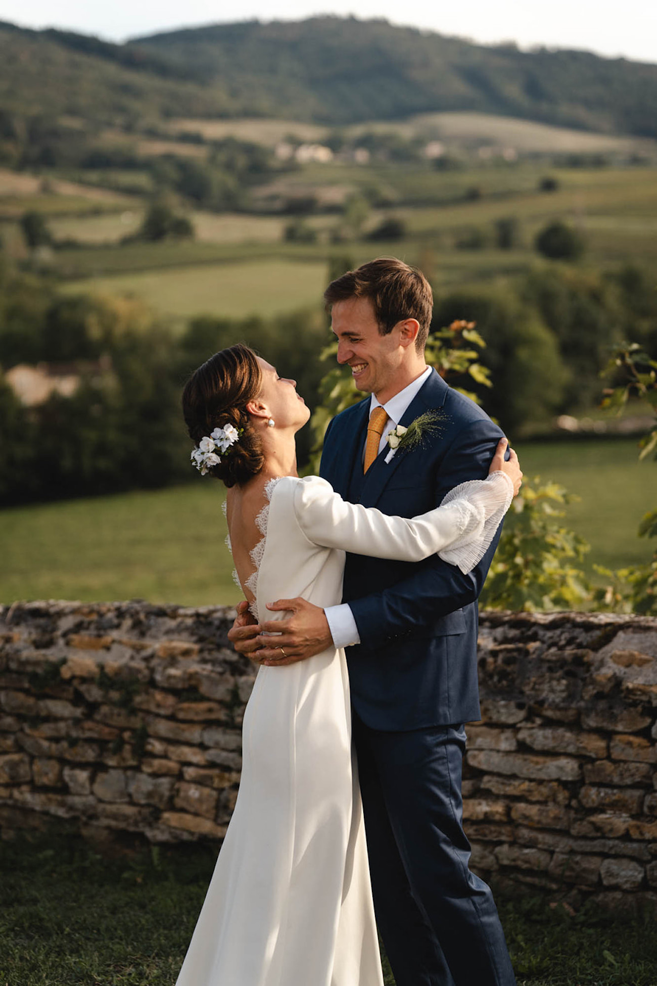 Mariage en Bourgogne au Château de Pierreclos - Gabrielle + François - Blog Mariage Madame C Mariage en Bourgogne au Château de Pierreclos - Gabrielle + François - Blog Mariage Madame C