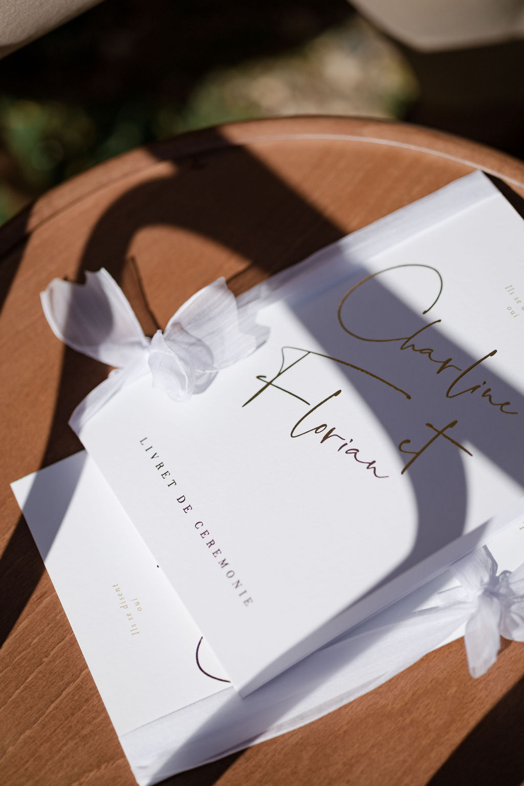 Mariage en Normandie à l'Abbaye Notre-Dame de Fontaine-Guérard - Charline + Florian - Blog Mariage Madame C