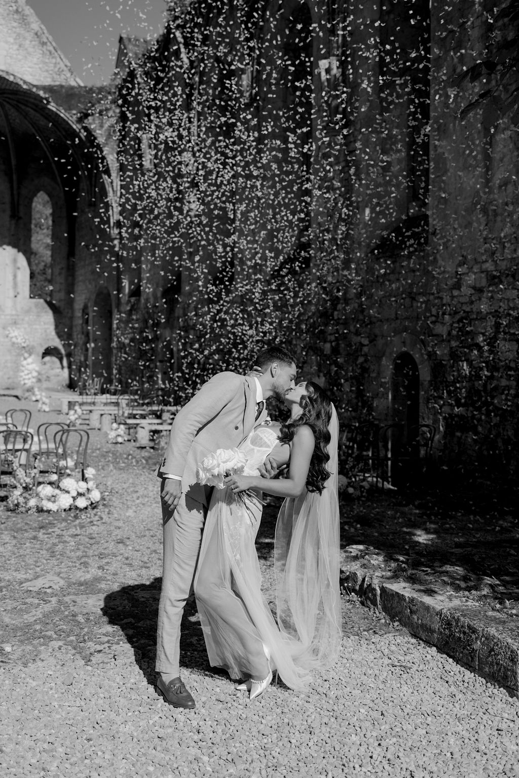 Mariage en Normandie à l'Abbaye Notre-Dame de Fontaine-Guérard - Charline + Florian - Blog Mariage Madame C