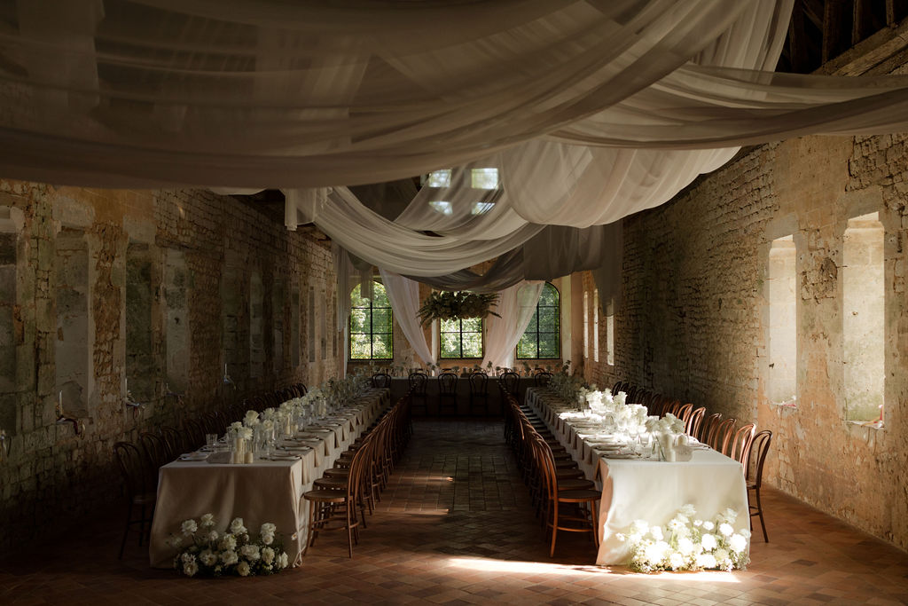 Mariage en Normandie à l'Abbaye Notre-Dame de Fontaine-Guérard - Charline + Florian - Blog Mariage Madame C