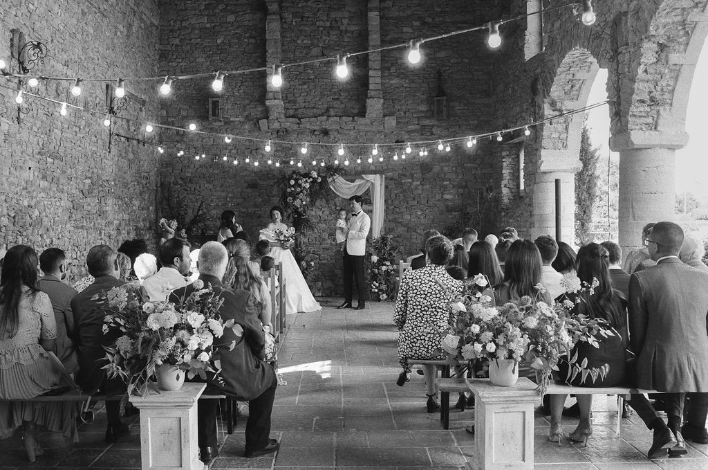 Mariage en Normandie au Manoir de Chivré - Audrey + Philippe - Blog Mariage Madame C