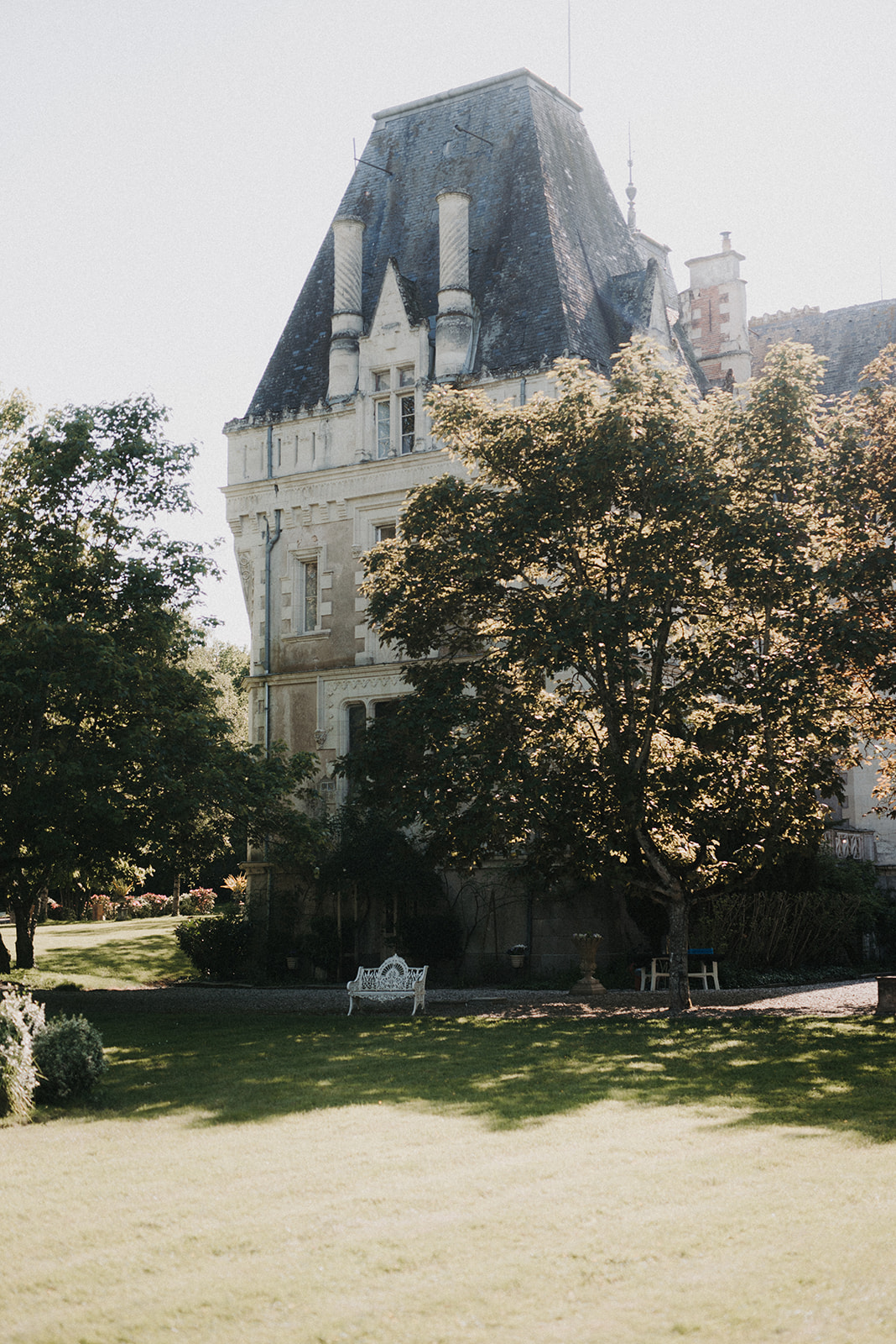 Mariage intime à Angers au Château Allure du Lac - Shannon + Mickael - Blog Mariage Madame C