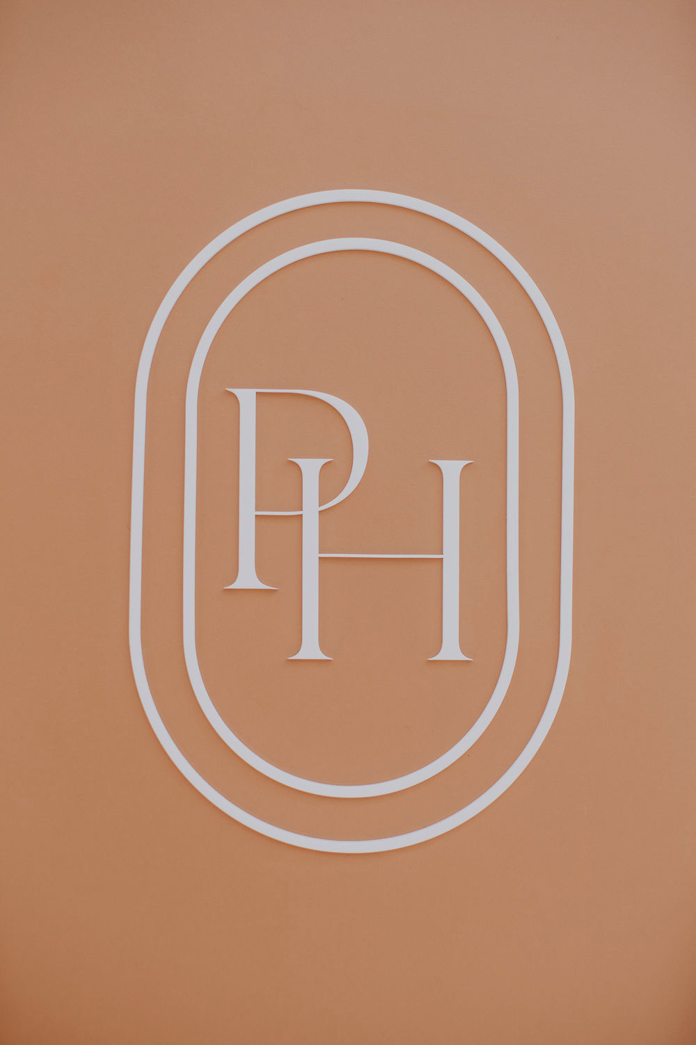 Mariage de Provence au Domaine de Valbonne - Pauline + Henri - Blog Mariage Madame C