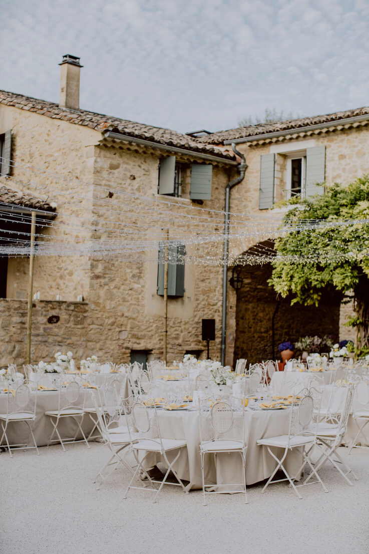 Mariage dans le Sud au Domaine de Valbonne - Yseult + Maxime - Blog Mariage Madame C