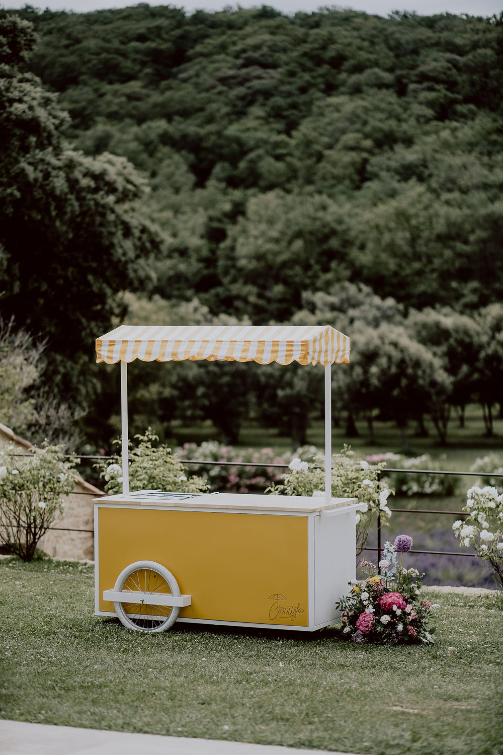 Mariage de Provence au Domaine de Valbonne - Pauline + Henri - Blog Mariage Madame C