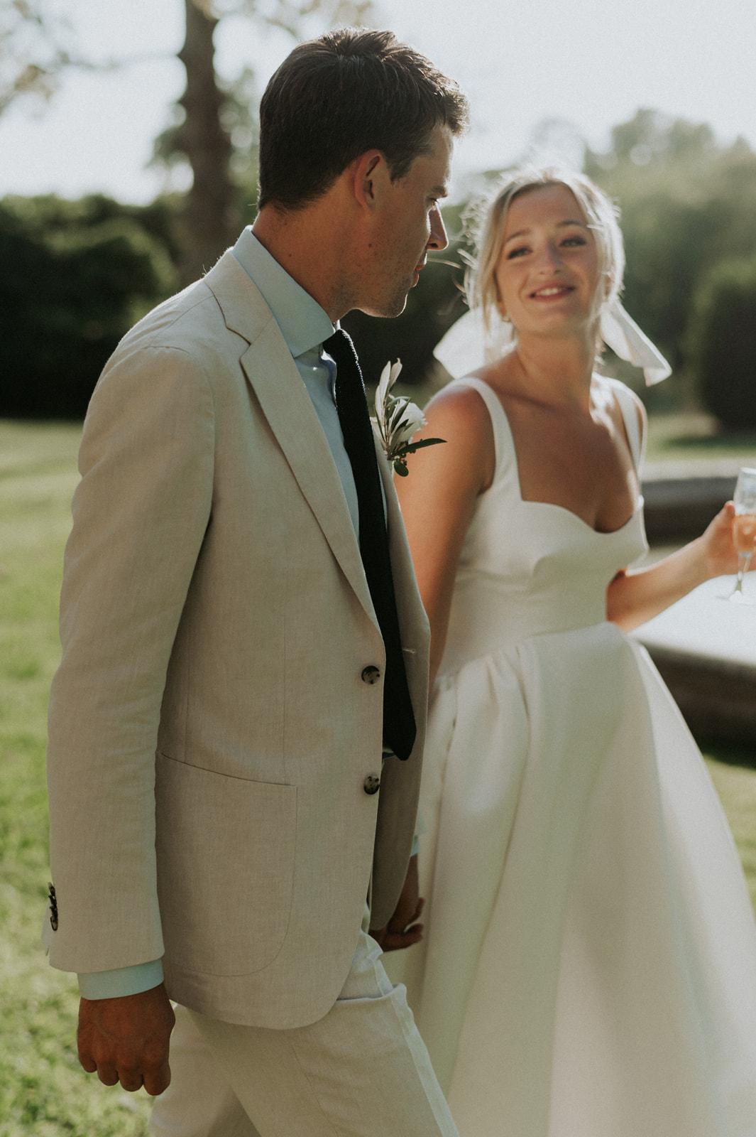 Mariage de Provence à la Bastide de Toursainte - Polly + George - Blog Mariage Madame C Mariage de Provence à la Bastide de Toursainte - Polly + George - Blog Mariage Madame C