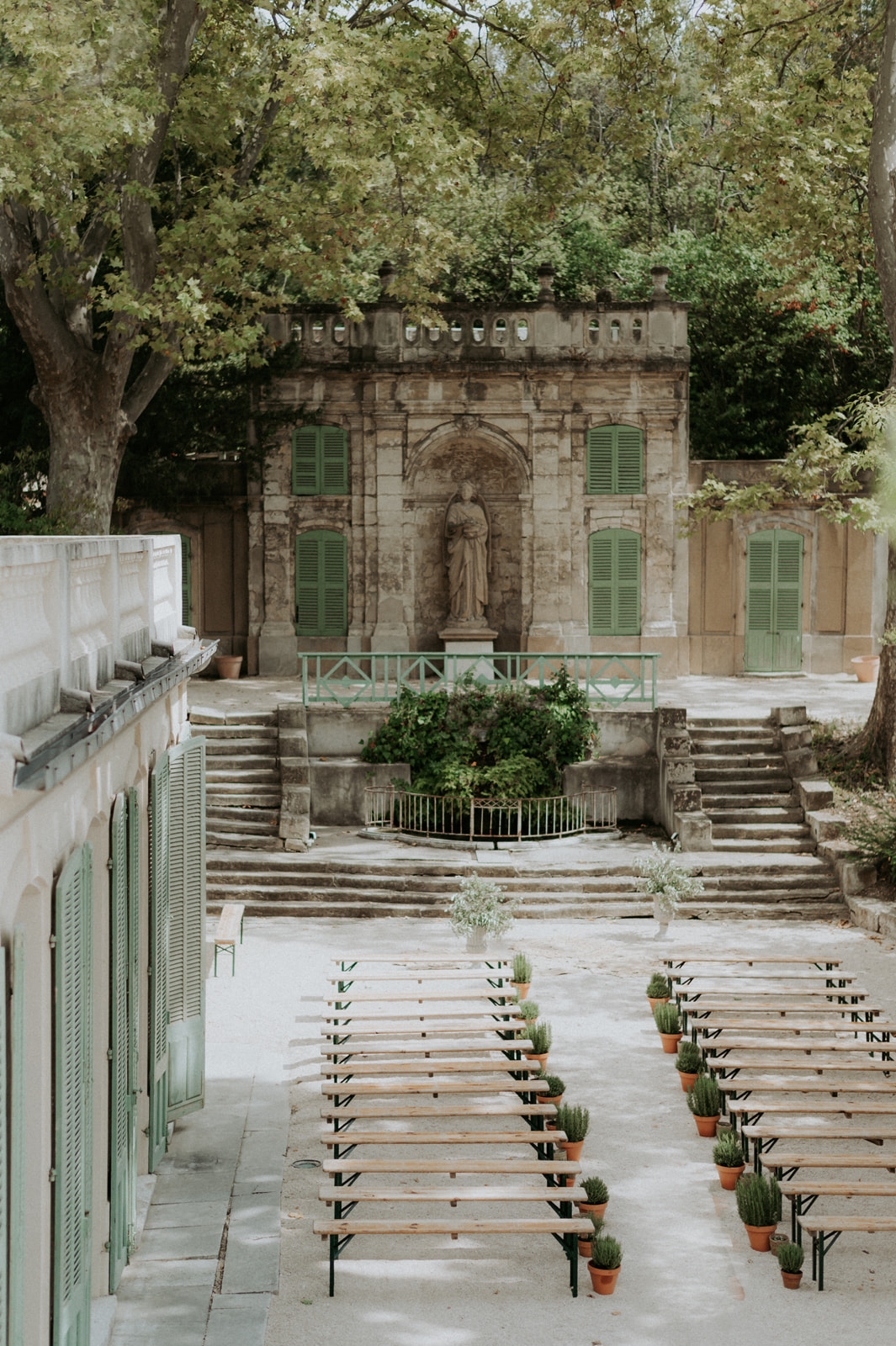 Mariage de Provence à la Bastide de Toursainte - Polly + George - Blog Mariage Madame C Mariage de Provence à la Bastide de Toursainte - Polly + George - Blog Mariage Madame C