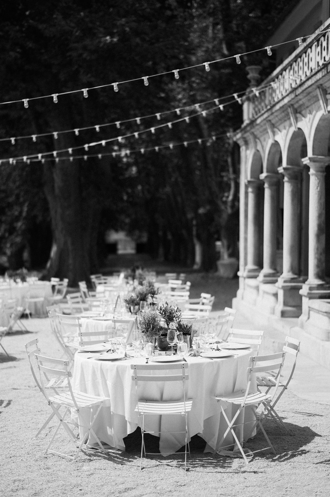 Mariage de Provence à la Bastide de Toursainte - Polly + George - Blog Mariage Madame C Mariage de Provence à la Bastide de Toursainte - Polly + George - Blog Mariage Madame C