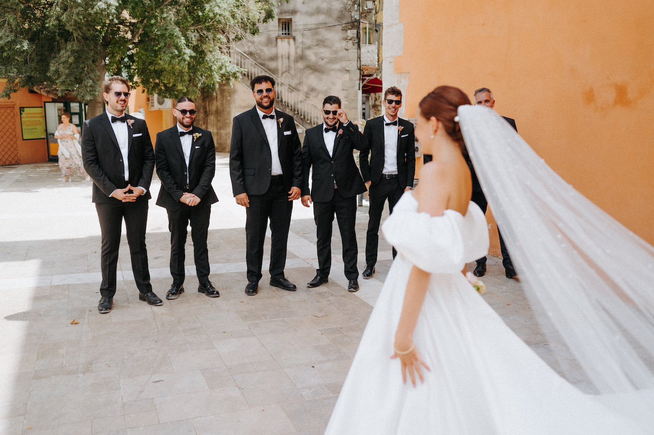 Mariage Moderne dans le Var - Eléa + Thibaud - Blog Mariage Madame C Mariage Moderne dans le Var - Eléa + Thibaud - Blog Mariage Madame C