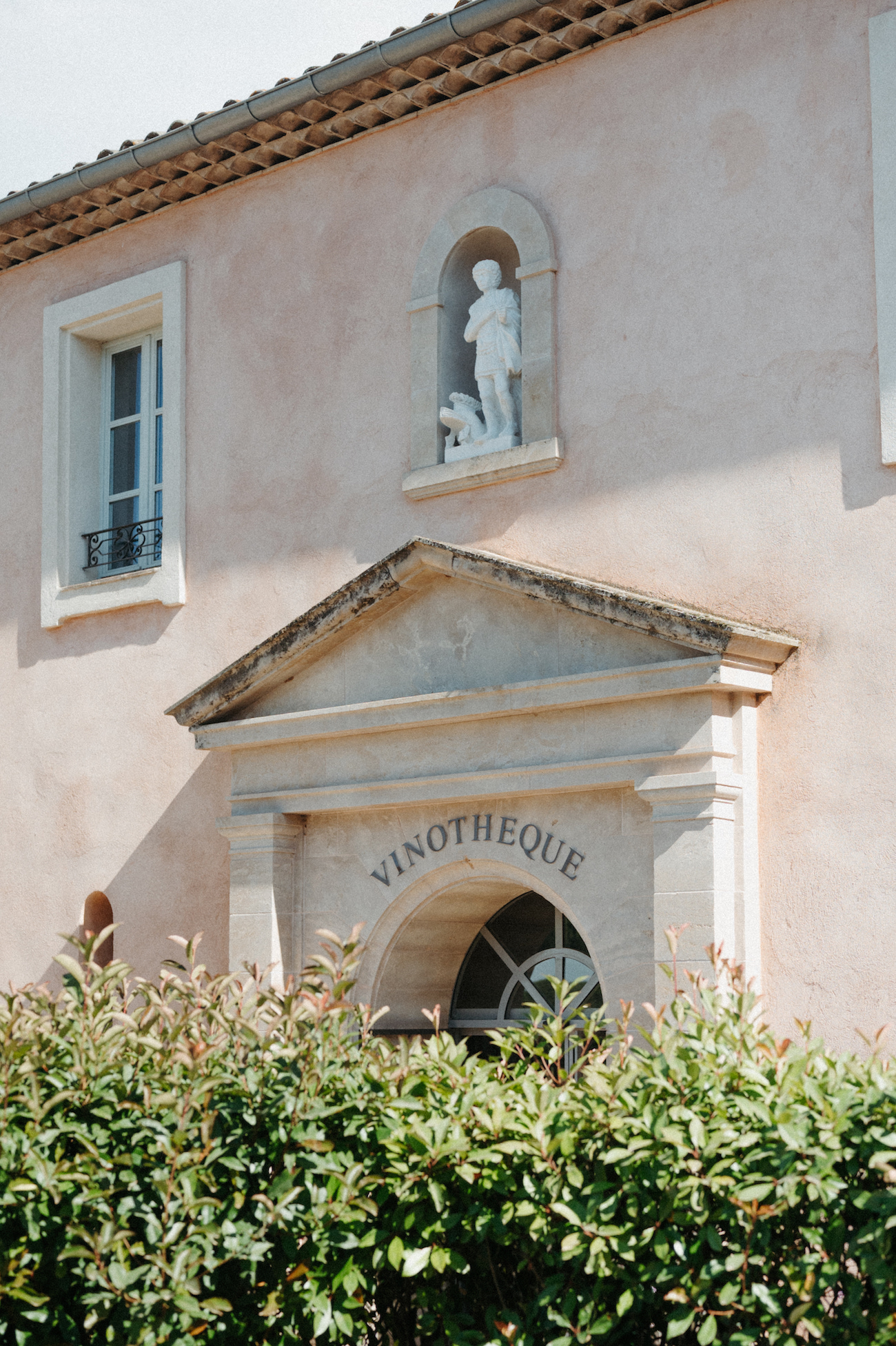 Mariage Moderne dans le Var - Eléa + Thibaud - Blog Mariage Madame C Mariage Moderne dans le Var - Eléa + Thibaud - Blog Mariage Madame C