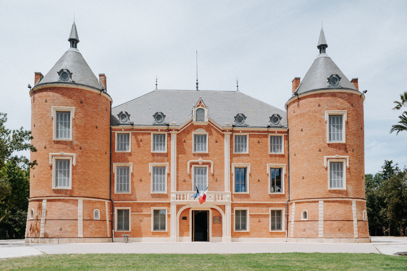 Mariage Moderne dans le Var - Eléa + Thibaud - Blog Mariage Madame C Mariage Moderne dans le Var - Eléa + Thibaud - Blog Mariage Madame C