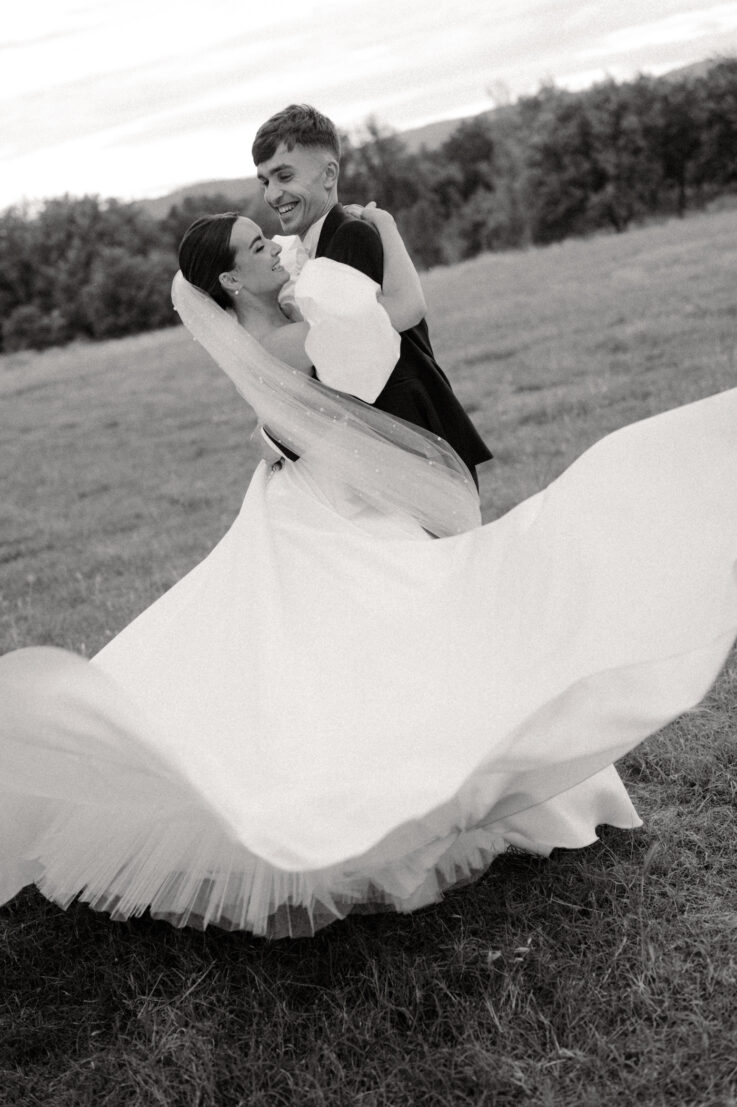 Mariage moderne dans le Var © Camille Lopez