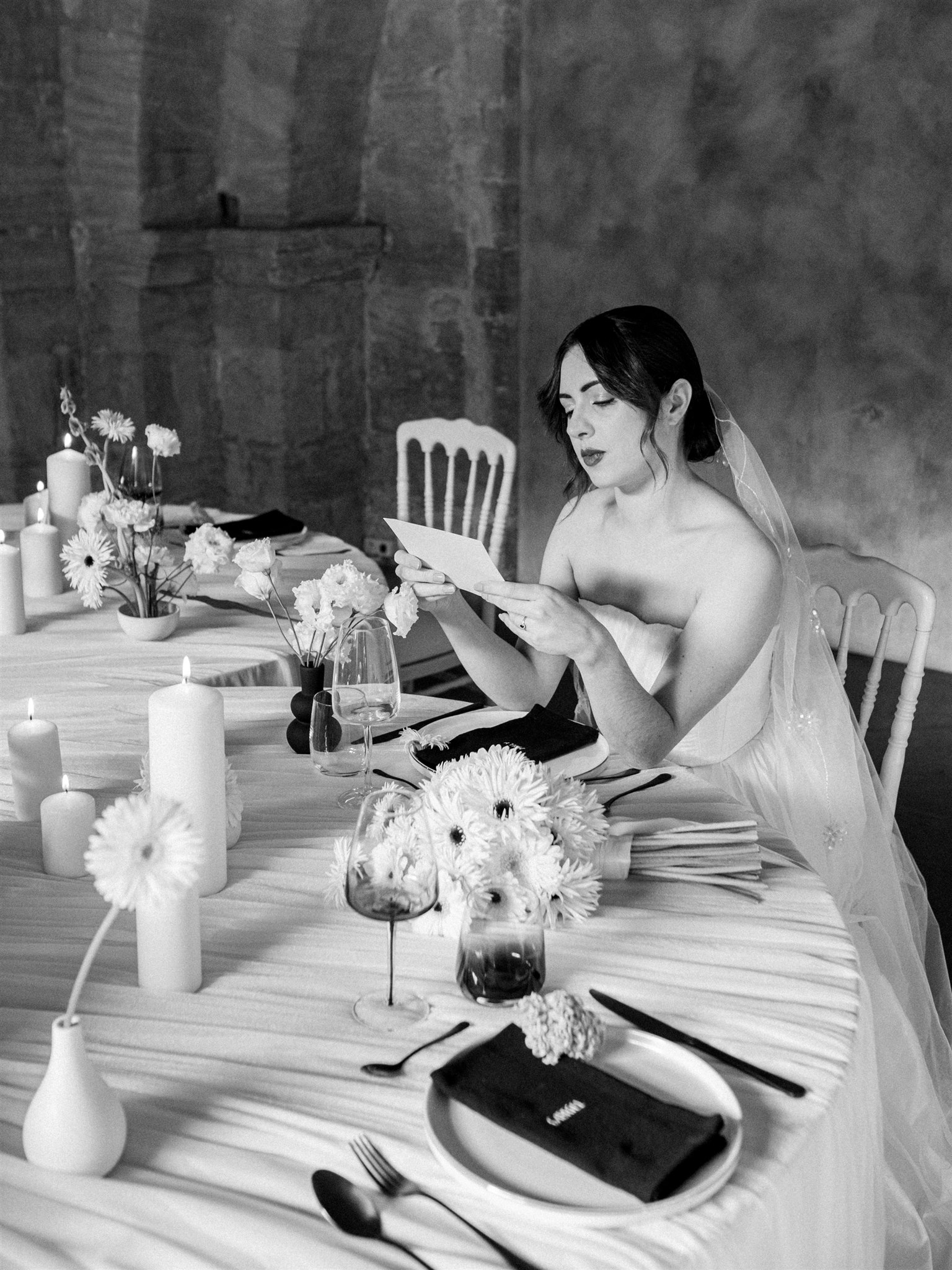 Mariage couture à l'abbaye Saint Eusèbe - Blog Mariage Madame C Mariage couture à l'abbaye Saint Eusèbe - Blog Mariage Madame C