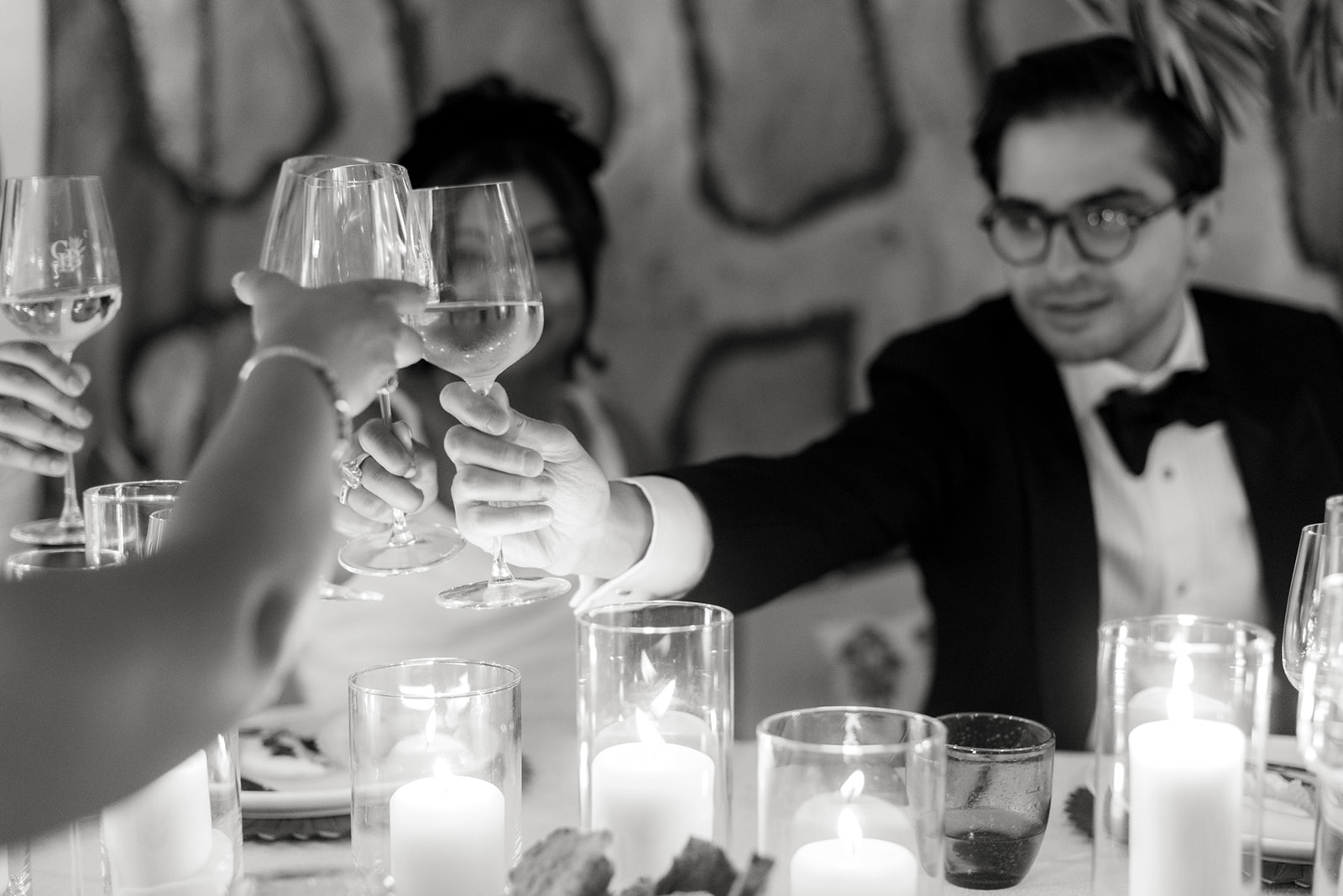 Mariage intime en Provence - Rachel + Kamron - Blog Mariage Madame C