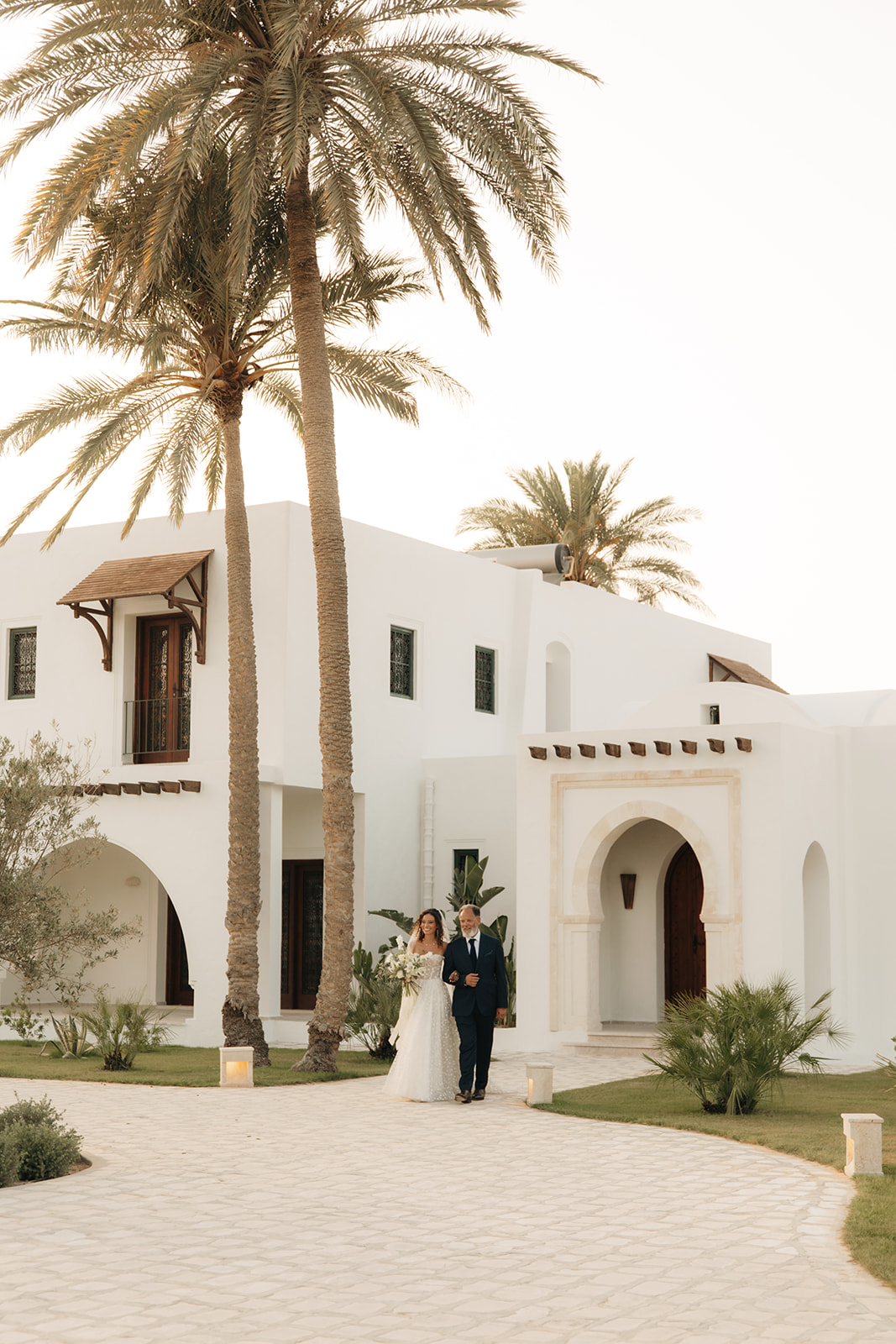 Mariage sur l'île de Djerba en Tunisie - Meïssen + Valérian - Blog Mariage Madame C