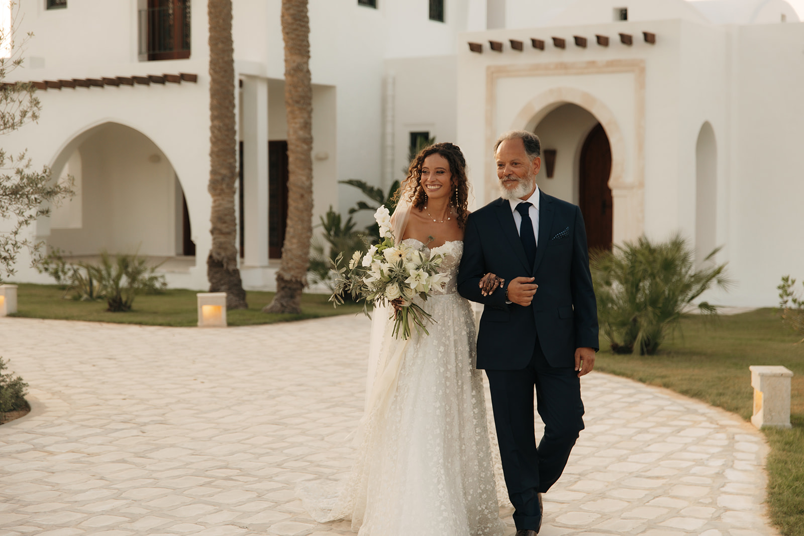 Mariage sur l'île de Djerba en Tunisie - Meïssen + Valérian - Blog Mariage Madame C
