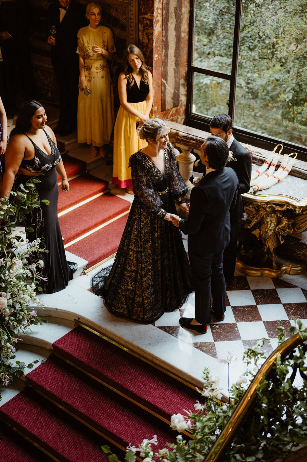 Mariage à Paris à l'Hôtel Le Marois - Kacee + Rahul - Blog Mariage Madame C