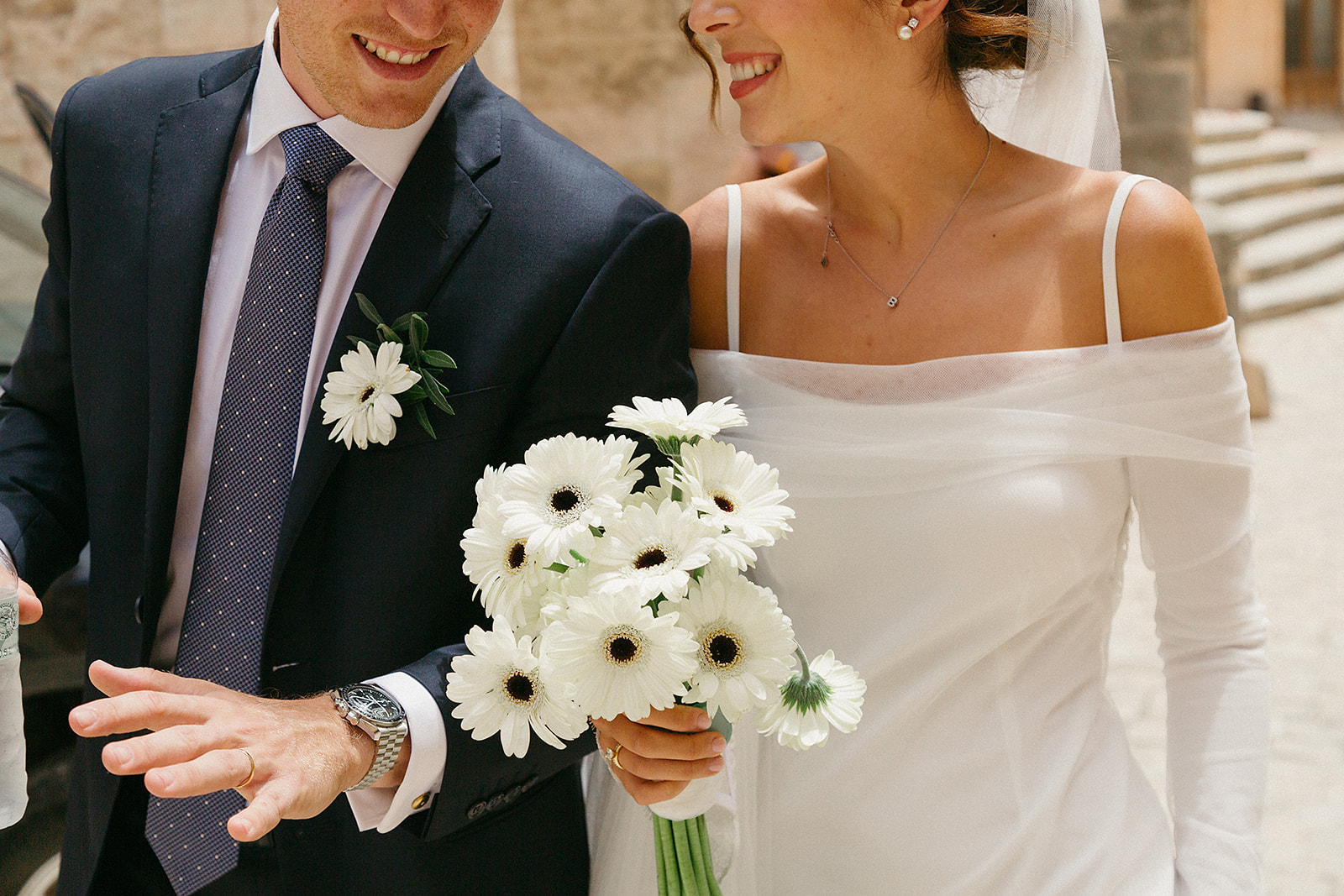 Mariage méditerranéen à Minorque - Belén + Christopher - Blog Mariage Madame C