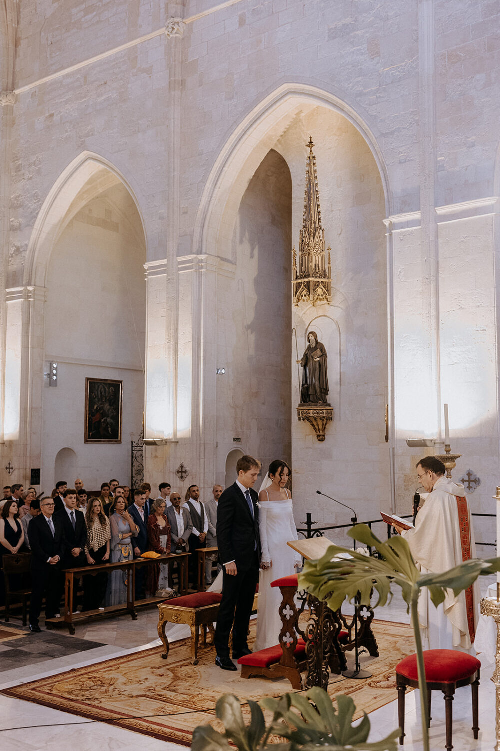 Mariage méditerranéen à Minorque - Belén + Christopher - Blog Mariage Madame C