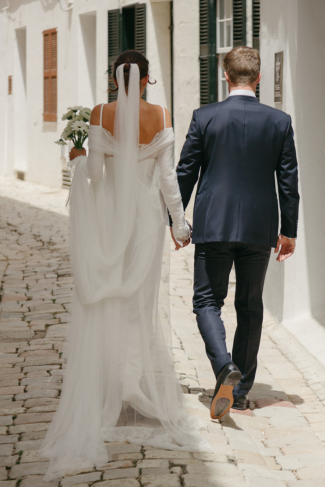 Mariage méditerranéen à Minorque - Belén + Christopher - Blog Mariage Madame C